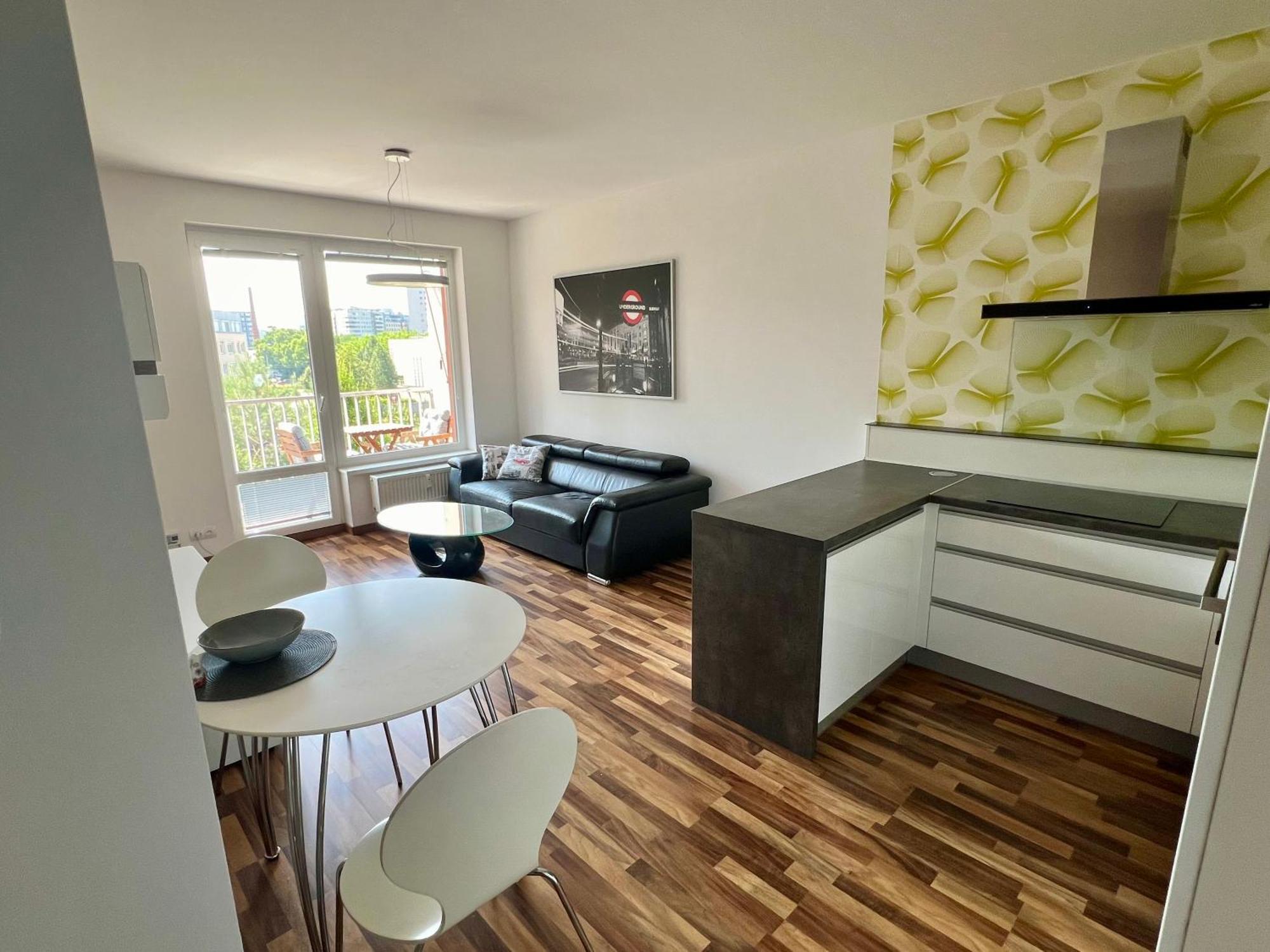 Apartment Jegeho Bratislava - Tipos Arena Buitenkant foto