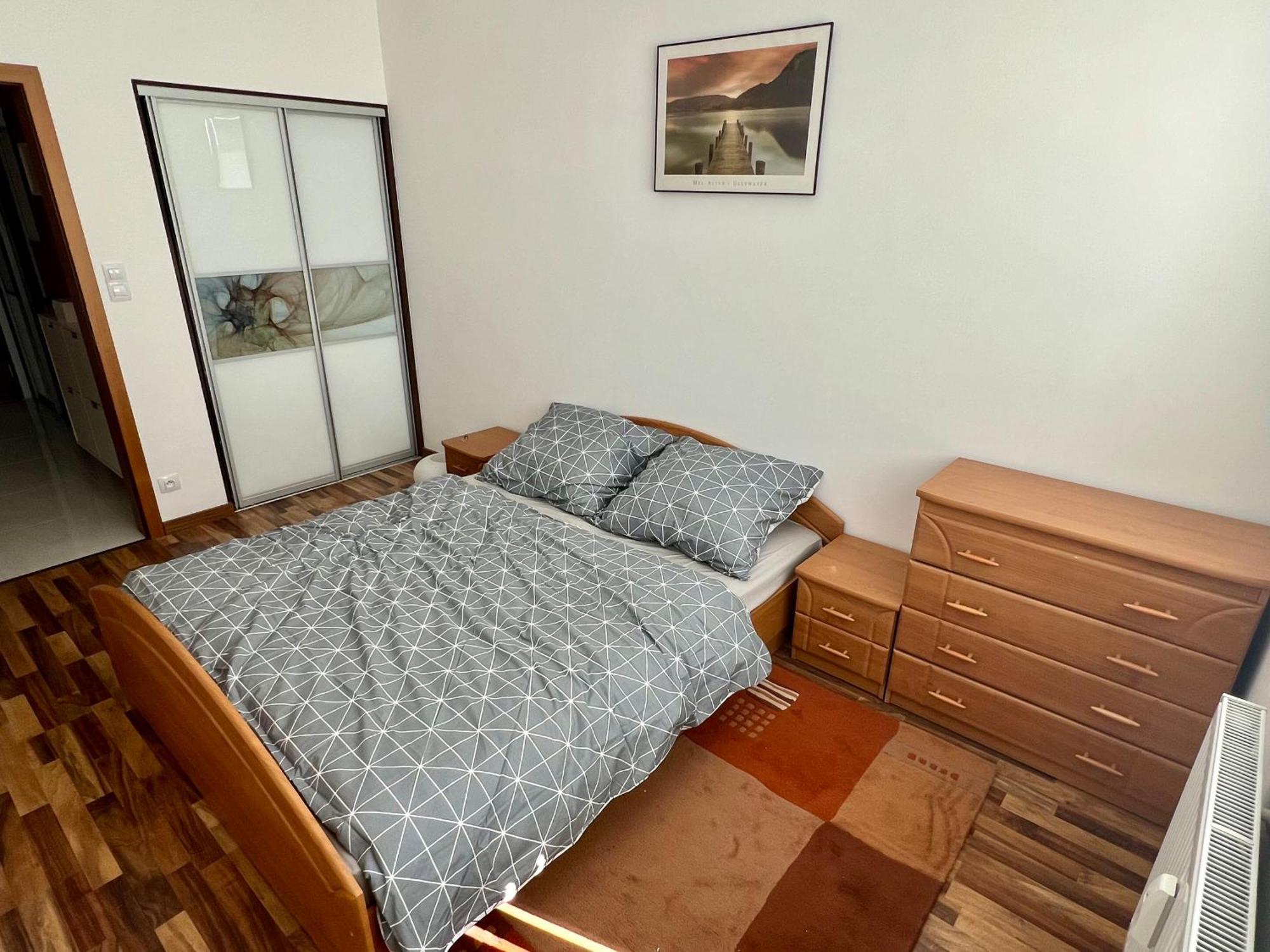 Apartment Jegeho Bratislava - Tipos Arena Buitenkant foto